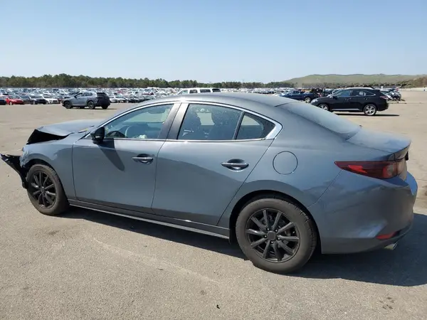 3MZBPACM1PM372461 2023 MAZDA 3 - Image 2