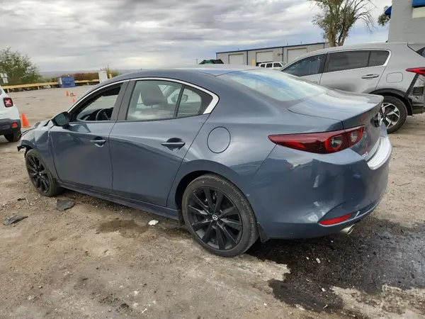 3MZBPACM1PM374033 2023 MAZDA 3 - Image 2