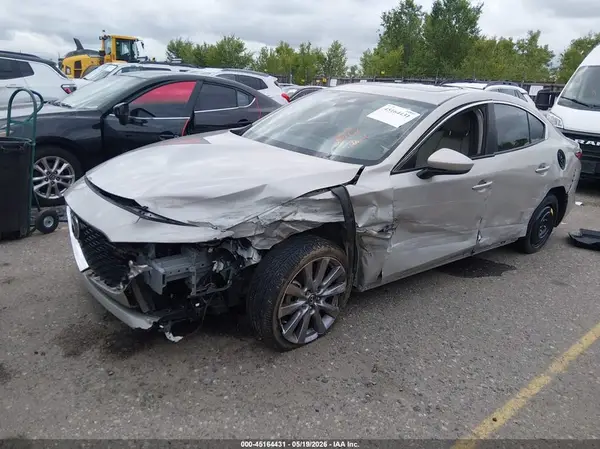 3MZBPACM1PM379653 2023 MAZDA 3 - Image 2