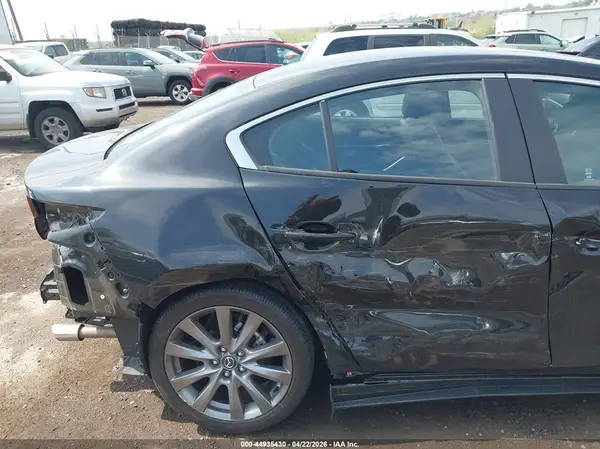 3MZBPACM1RM417577 2024 MAZDA 3 - Image 8