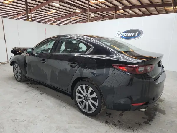 3MZBPACM1SM457888 2025 MAZDA 3 - Image 2