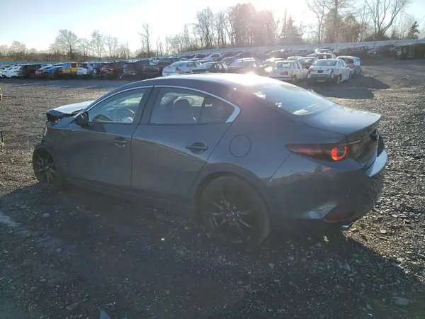 3MZBPACM2PM370928 2023 MAZDA 3 - Image 2
