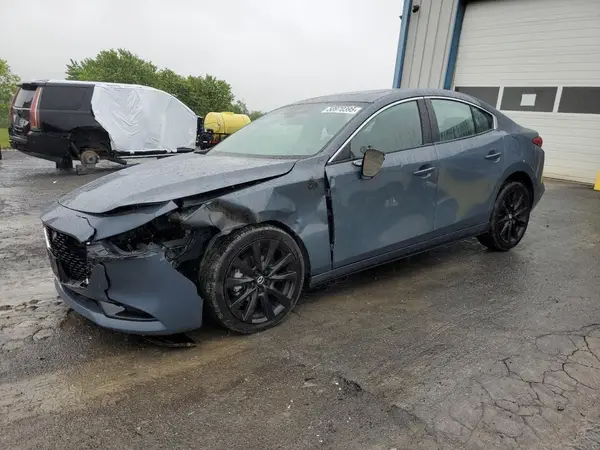 3MZBPACM2PM372680 2023 MAZDA 3 - Image 1