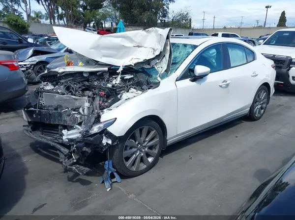 3MZBPACM2PM373733 2023 MAZDA 3 - Image 2