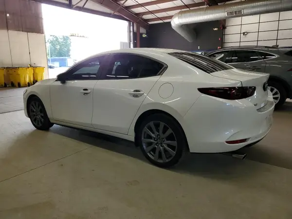 3MZBPACM2RM411657 2024 MAZDA 3 - Image 2