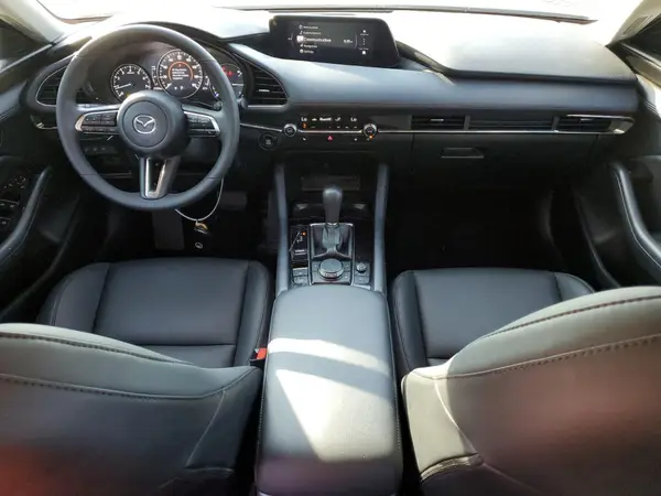 3MZBPACM2RM411657 2024 MAZDA 3 - Image 8