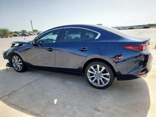 3MZBPACM2RM412484 2024 MAZDA 3 - Image 2