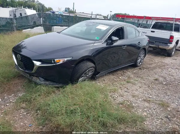 3MZBPACM2RM417362 2024 MAZDA 3 - Image 2