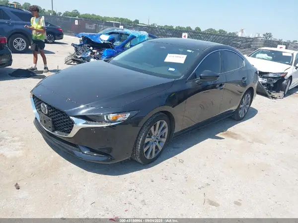 3MZBPACM2SM459231 2025 MAZDA 3 - Image 2