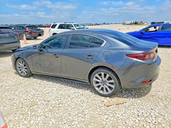 3MZBPACM3PM370324 2023 MAZDA 3 - Image 2