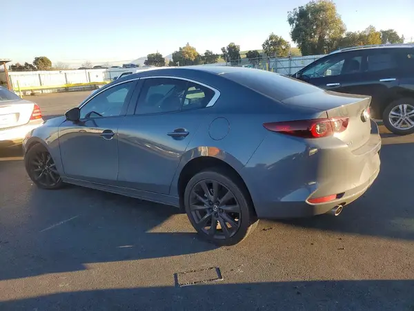 3MZBPACM3PM372574 2023 MAZDA 3 - Image 2