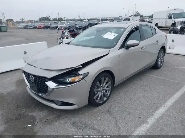 3MZBPACM3PM385373 2023 MAZDA 3 - Image 2