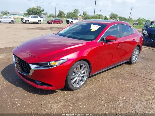 3MZBPACM3RM402675 2024 MAZDA 3 - Image 2