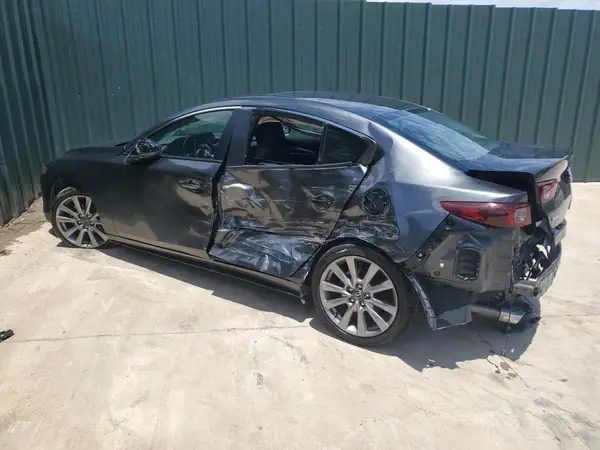 3MZBPACM3RM402840 2024 MAZDA 3 - Image 2