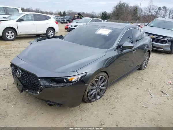 3MZBPACM3RM432114 2024 MAZDA 3 - Image 2