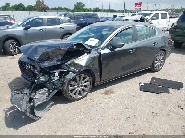 3MZBPACM4PM371188 2023 MAZDA 3 - Image 2