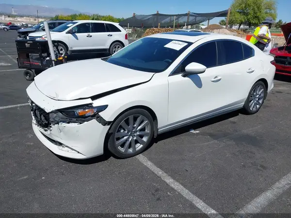 3MZBPACM4PM374107 2023 MAZDA 3 - Image 2