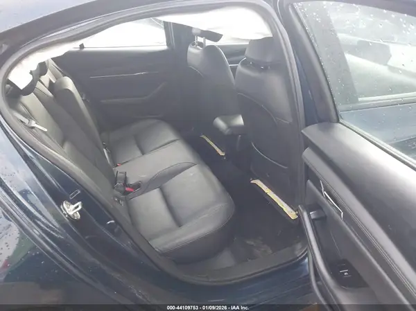 3MZBPACM4RM413703 2024 MAZDA 3 - Image 8