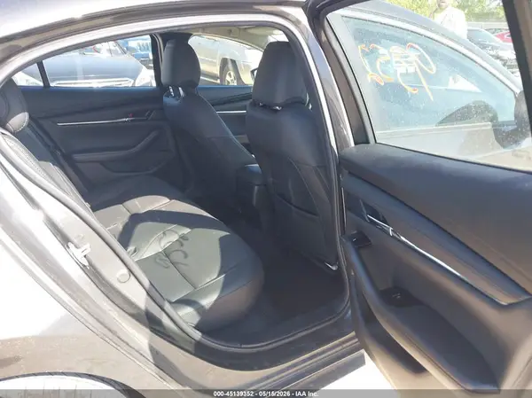 3MZBPACM4RM414382 2024 MAZDA 3 - Image 8