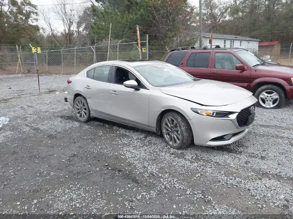 3MZBPACM4SM473857 2025 MAZDA 3 - Image 1