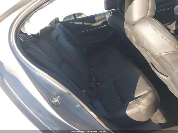 3MZBPACM4SM475656 2025 MAZDA 3 - Image 8