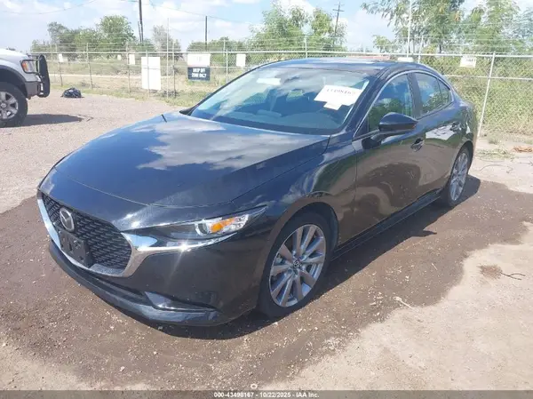 3MZBPACM5PM370535 2023 MAZDA 3 - Image 2