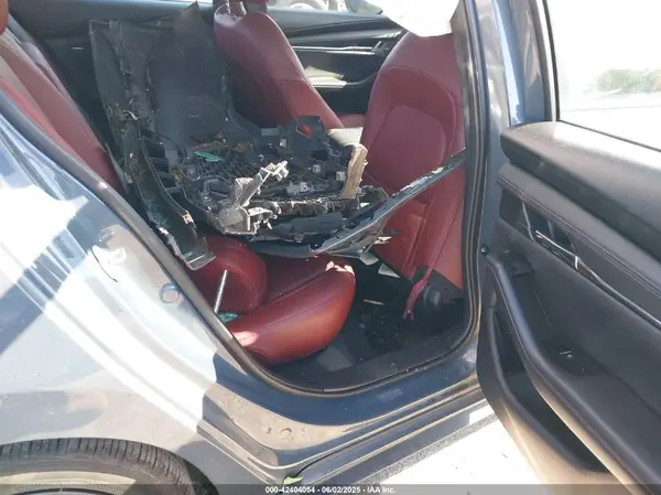 3MZBPACM5PM376545 2023 MAZDA 3 - Image 8
