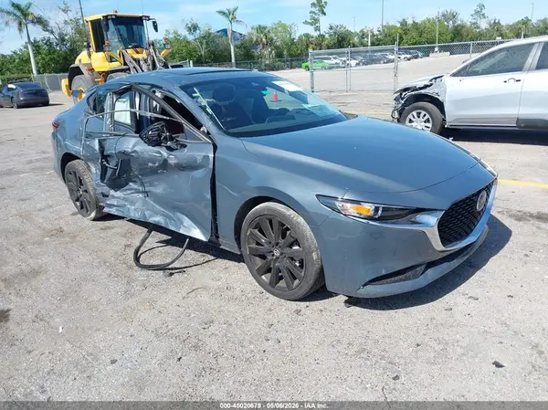 3MZBPACM5PM378473 2023 MAZDA 3 - Image 1