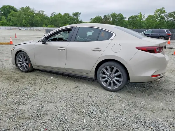 3MZBPACM5RM407635 2024 MAZDA 3 - Image 2