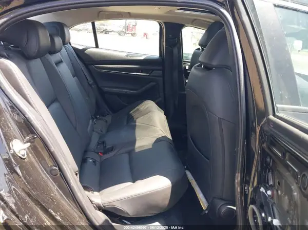 3MZBPACM5RM415895 2024 MAZDA 3 - Image 8