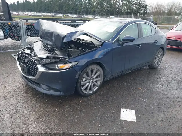 3MZBPACM5RM423852 2024 MAZDA 3 - Image 2
