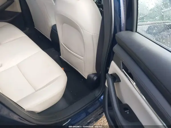 3MZBPACM5RM423852 2024 MAZDA 3 - Image 8