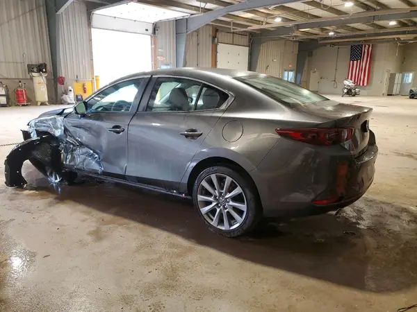 3MZBPACM5RM430977 2024 MAZDA 3 - Image 2