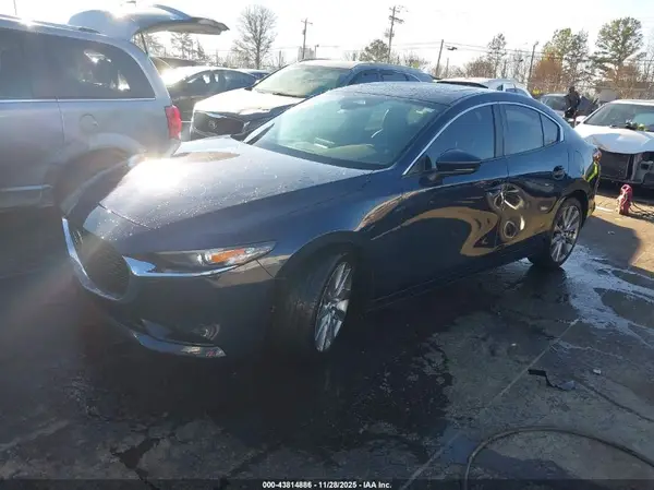 3MZBPACM5RM435600 2024 MAZDA 3 - Image 2