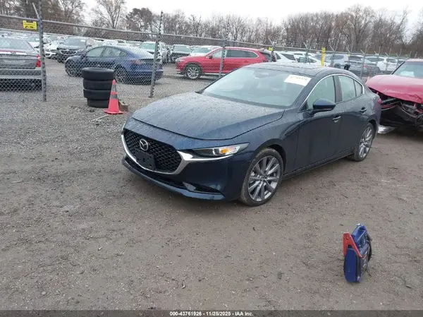 3MZBPACM6RM411225 2024 MAZDA 3 - Image 2