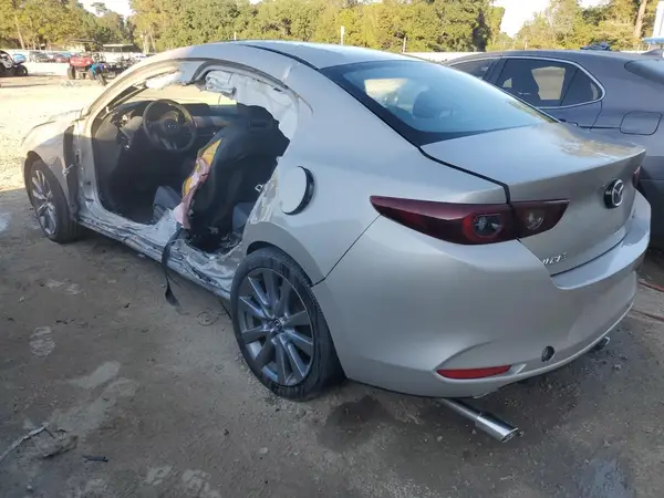 3MZBPACM6SM465954 2025 MAZDA 3 - Image 2