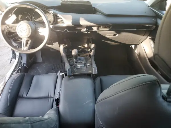 3MZBPACM6SM465954 2025 MAZDA 3 - Image 8