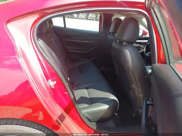 3MZBPACM7SM455319 2025 MAZDA 3 - Image 8