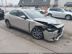 3MZBPACM7SM472542 2025 MAZDA 3