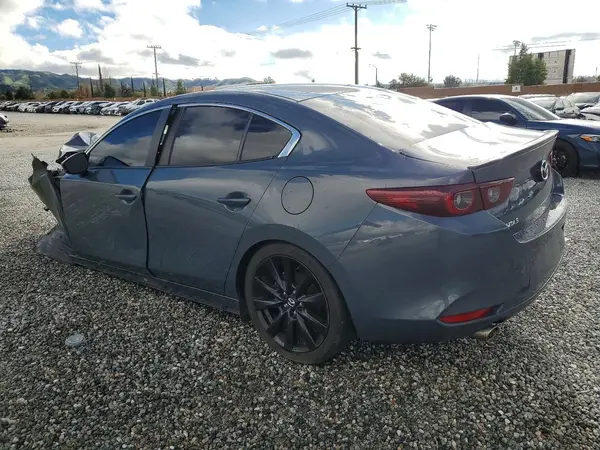 3MZBPACM8PM380945 2023 MAZDA 3 - Image 2
