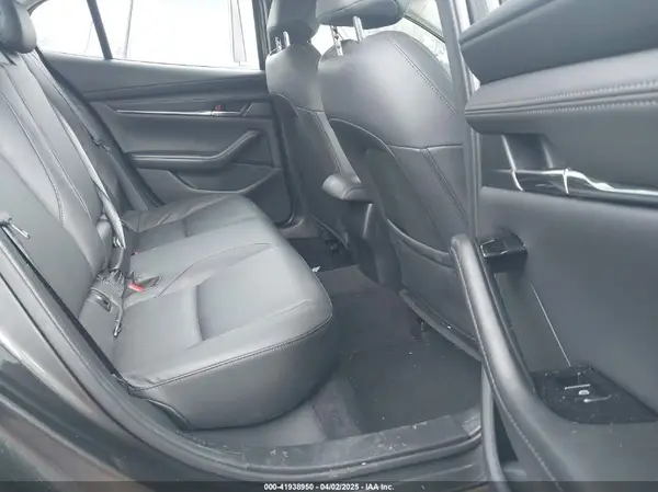 3MZBPACM8SM457113 2025 MAZDA 3 - Image 8