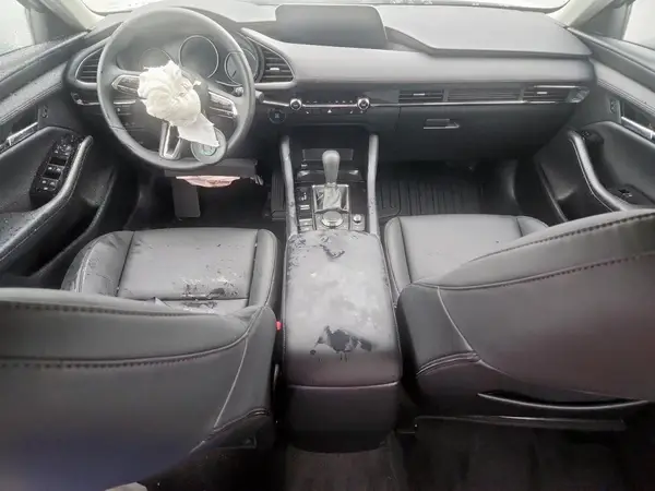 3MZBPACM8SM468564 2025 MAZDA 3 - Image 8