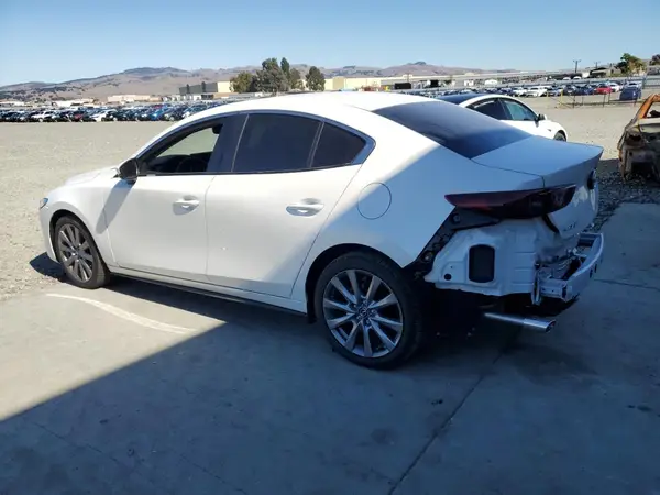 3MZBPACM8SM476308 2025 MAZDA 3 - Image 2