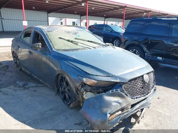 3MZBPACM9PM379075 2023 MAZDA 3 - Image 1