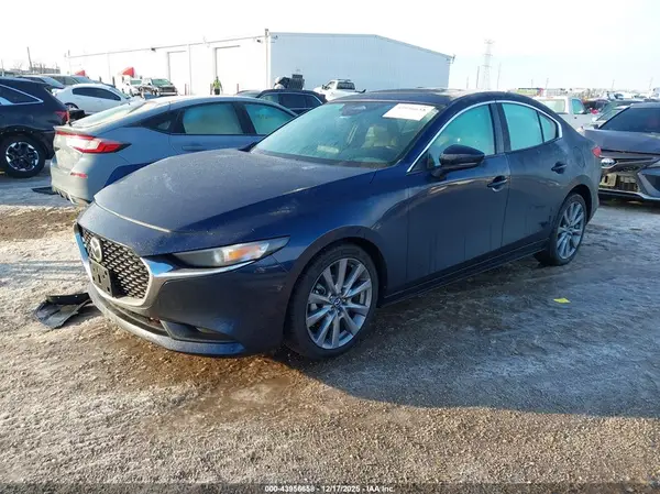 3MZBPACM9RM415057 2024 MAZDA 3 - Image 2