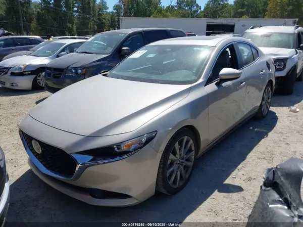 3MZBPACM9SM454821 2025 MAZDA 3 - Image 2