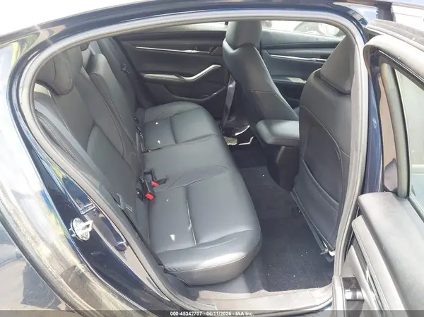 3MZBPACM9SM458772 2025 MAZDA 3 - Image 8