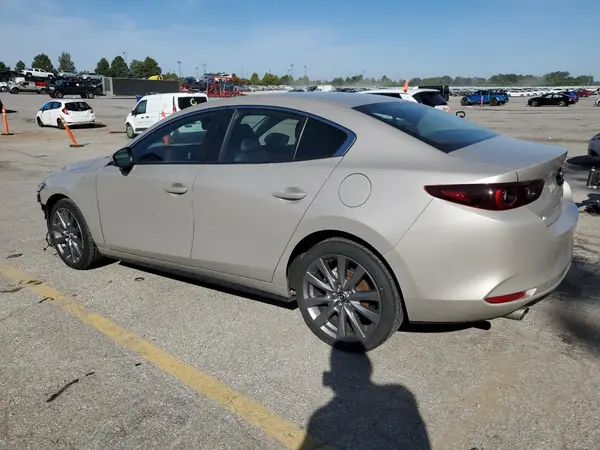 3MZBPACMXRM413107 2024 MAZDA 3 - Image 2