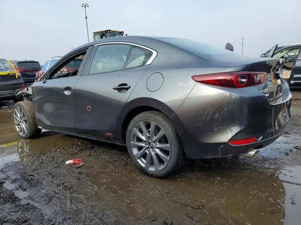 3MZBPACMXSM464306 2025 MAZDA 3 - Image 2