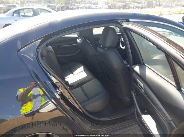 3MZBPACMXSM471076 2025 MAZDA 3 - Image 8